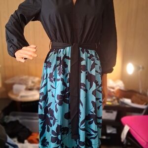 SHEIN Black and Blue/Green Floral Long Sleeve Dress